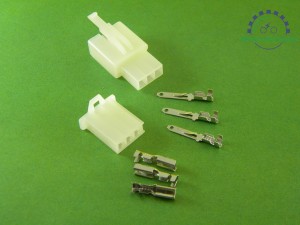 Разъем на 3 провода ручки газа